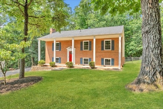 2637 Coachman Cir, Roanoke, VA 24012