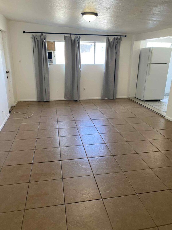 3326 N Fontana Ave unit B, Tucson, AZ 85705 - photo 2
