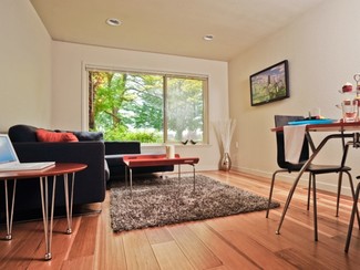 844 NE 69th St, Seattle, WA 98115