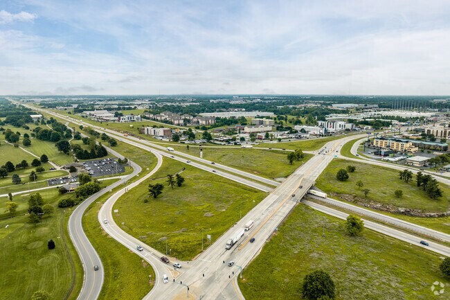 Bordered by Interstate 44, the Parkwood neighborhood is conveniently positioned for a road trip.