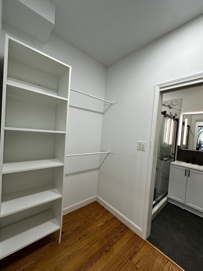 Main room walk in closet space