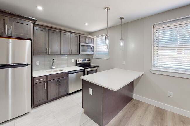 Royal Towers, Hackensack, NJ 07601 - photo 6