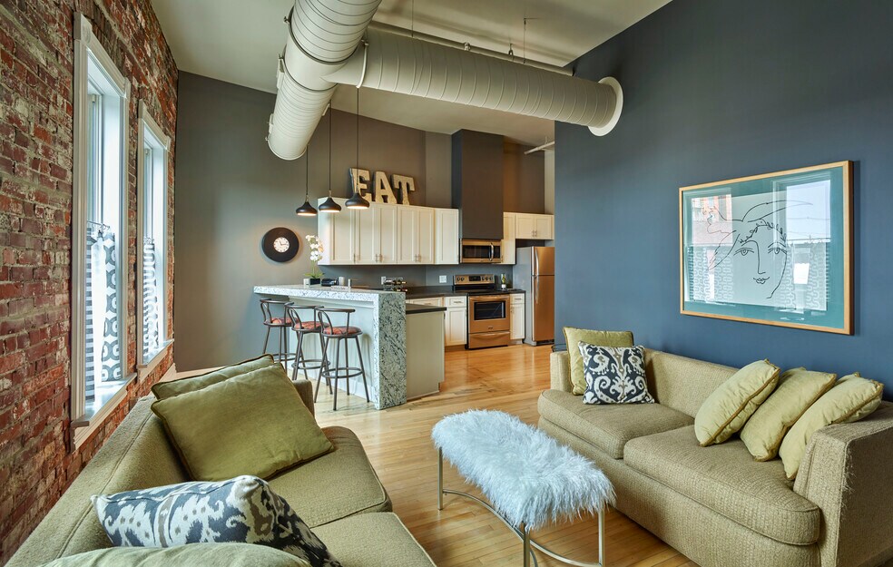 127 E Main St unit Kibbey Lofts, Marshalltown, IA 50158 - photo 1