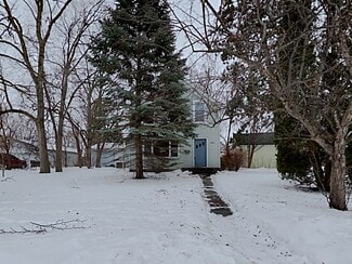 502 Harrison St, Anoka, MN 55303