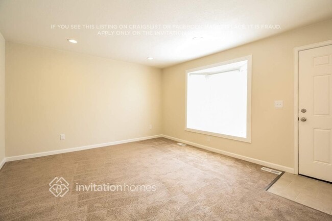 5342 Xanadu St, Denver, CO 80239 - photo 2
