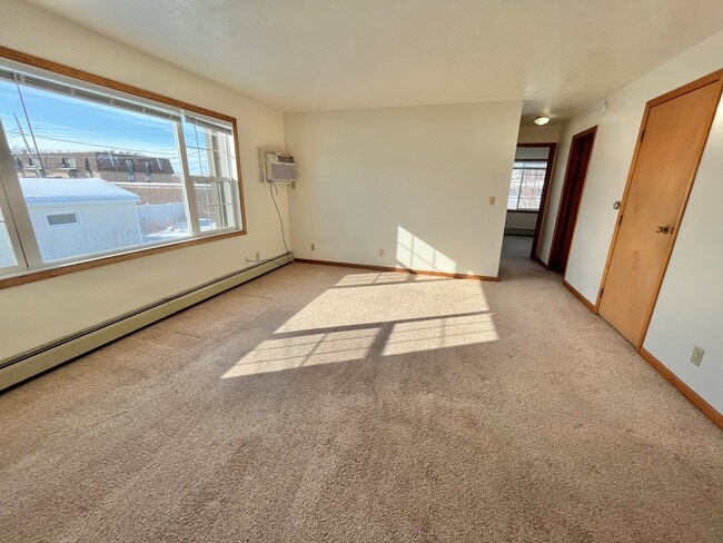 3505 S. Hawthorne Apartments, Sioux Falls, SD 57105 - photo 5