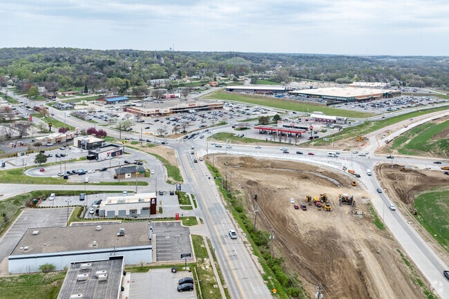 Valley View is located near I-80 and has easy access to all of Omaha and Council Bluffs.