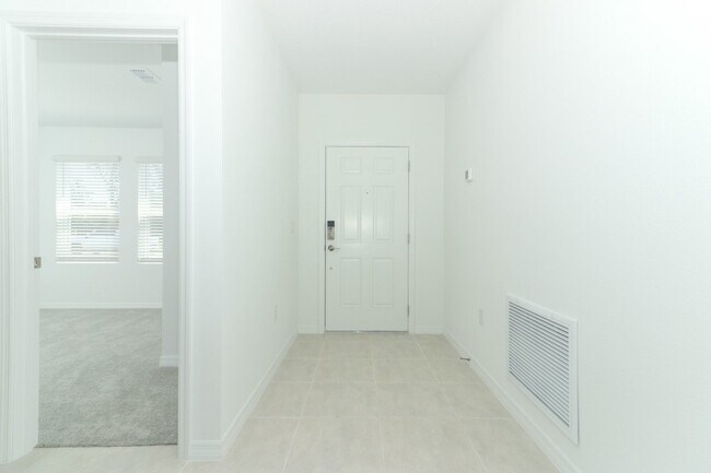 2091 Babbling Brook Blvd, Auburndale, FL 33823 - photo 7