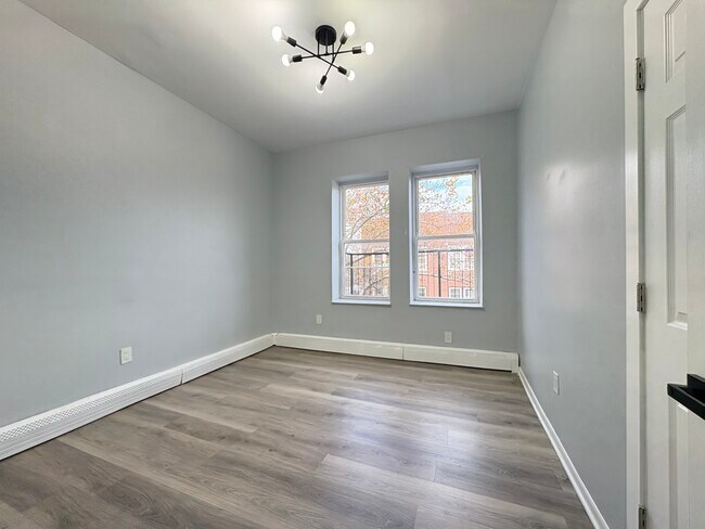 124 Wade St unit 2F, Jersey City, NJ 07305 - photo 6