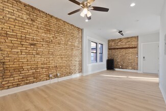 7411 N Clark St Unit 3, Chicago, IL 60626