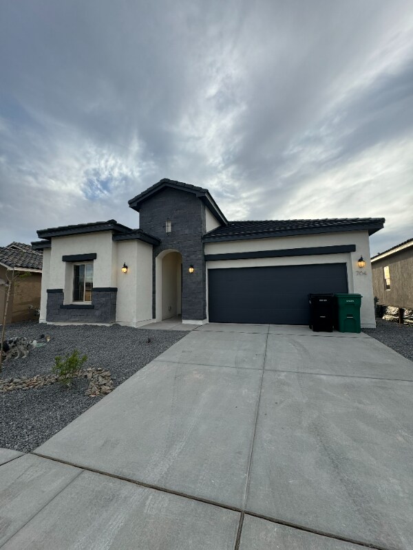 704 Amatista Lp SE, Rio Rancho, NM 87124 - photo 2