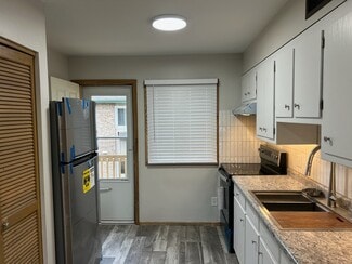 609 Linden Ave Unit 3, Hartford, WI 53027