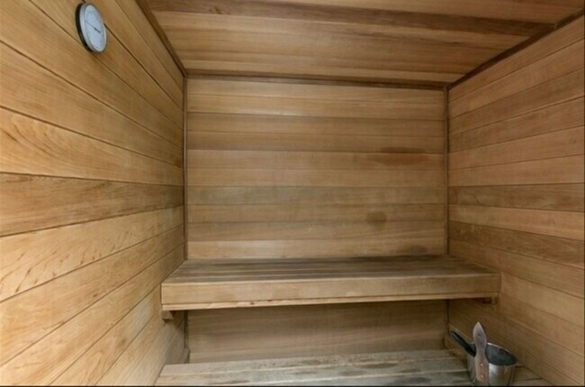 The Residences At Grand Plaza unit W1206, Chicago, IL 60654 - photo 7