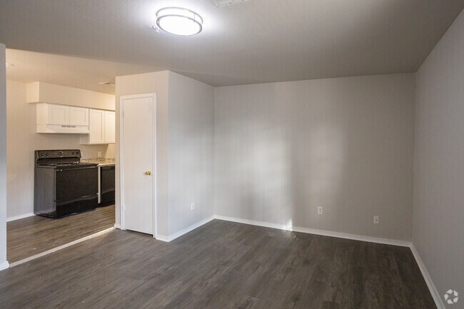 Emerald Greens, Norman, OK 73072 - photo 7