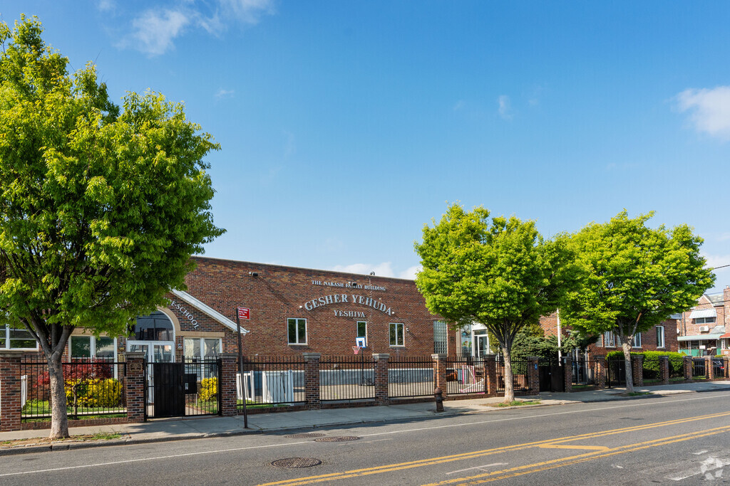 Gesher Yehuda Yeshivah in Gravesend