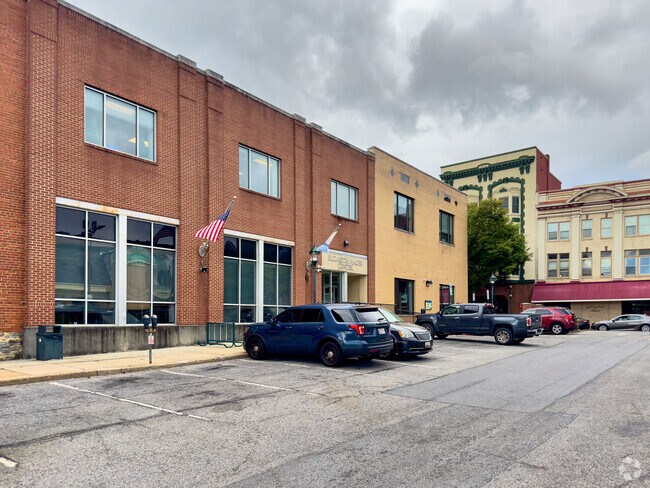 The Washington County Job Development Center assists students with vocational studies.