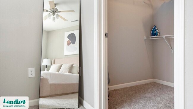 16346 Lydia Hill Dr unit 3213.1405895, Chesterfield, MO 63017 - photo 4