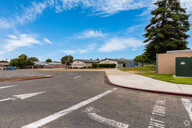 Fairgrove Elementary has a 19 to 1 student-teacher ratio according to Niche.