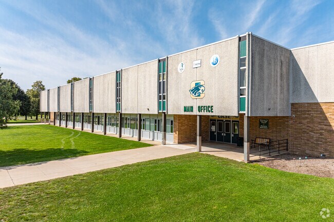 Case High School provides education for students from 9th through 12th grade in Racine, WI.