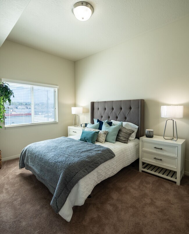 9206 S 700 E, Sandy, UT 84070