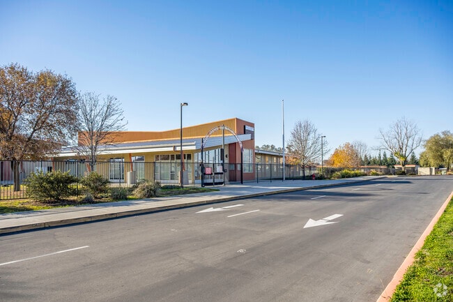The entrance to Main Avenue Elementary School is designed for easy traffic flow.