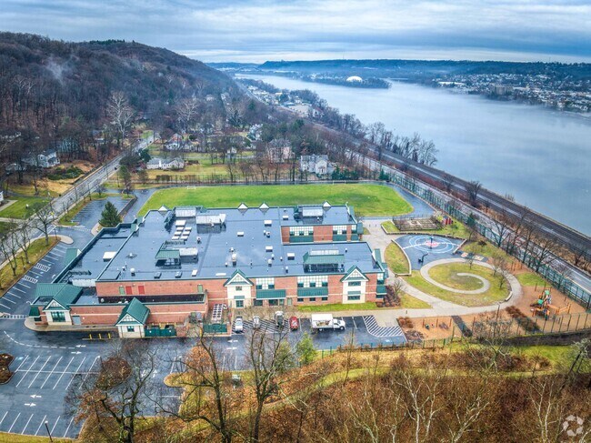 Osborne Elementary School is a public K-5 school with an A rating from Niche.