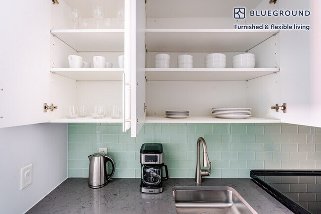 455 I St NW unit FL7-ID1057, Washington, DC 20001 - photo 7