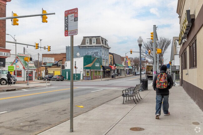 Ednor Gardens-Lakeside residents can commute on the Baltimore City Busy System.
