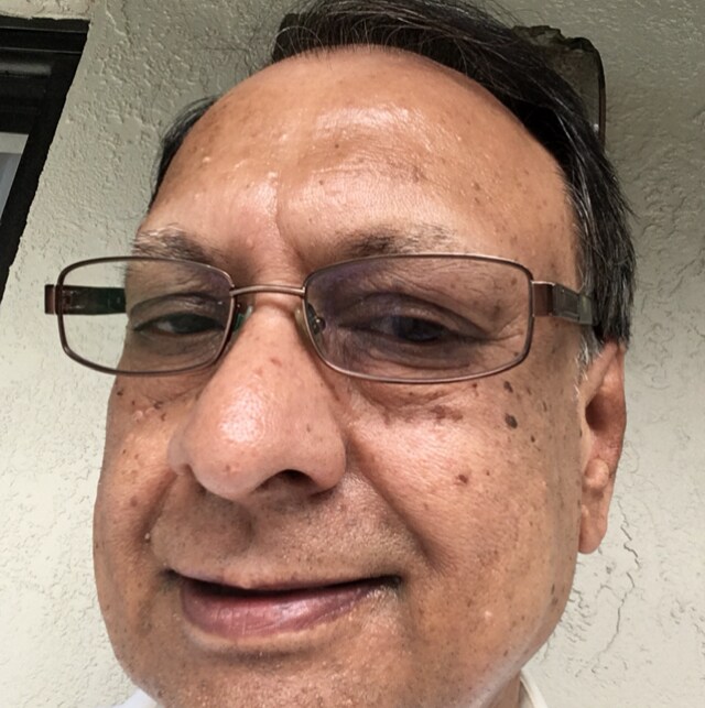 Agent Photo