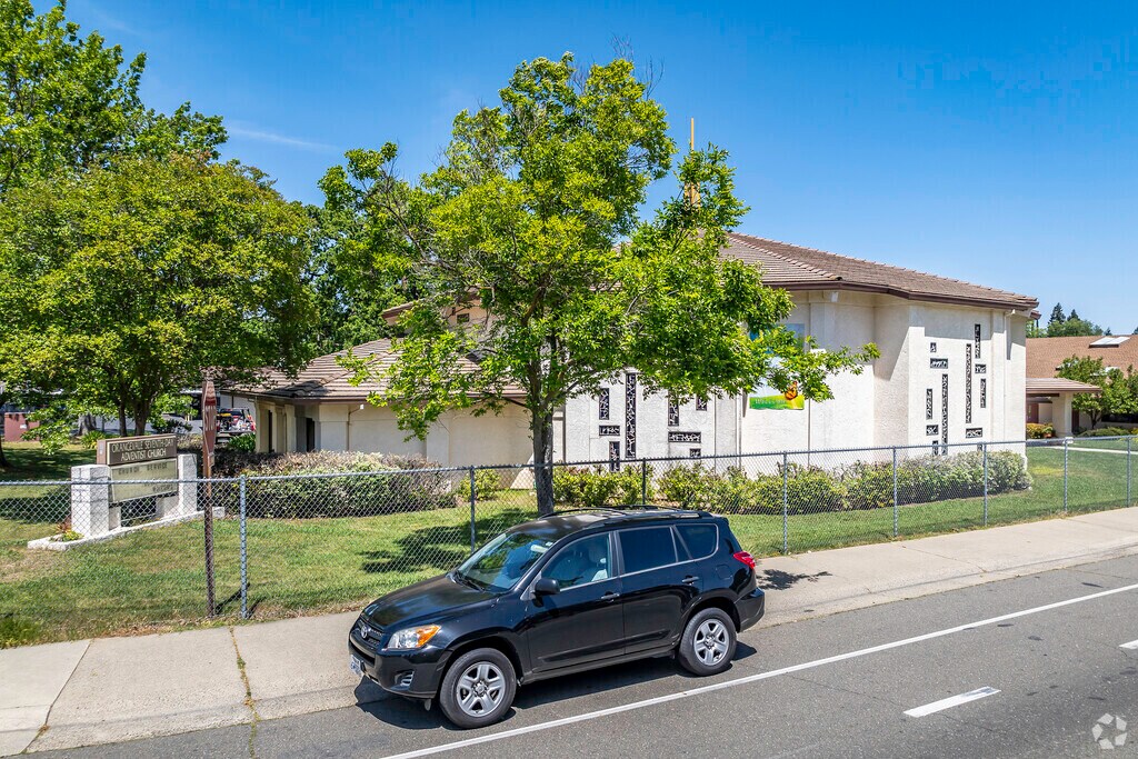 Educational opportunities abound at Orangevale Adventist School.