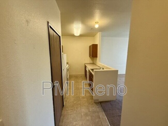 1600 I St unit 1305, Sparks, NV 89431 - photo 3