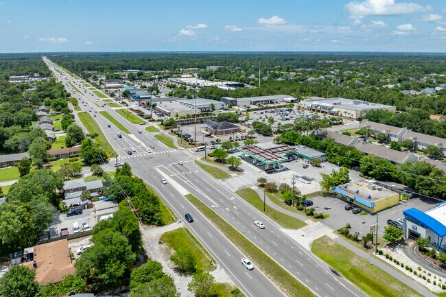 Close to major highways, Lansdowne provides easy access to Wilmington’s vibrant culture and beaches.