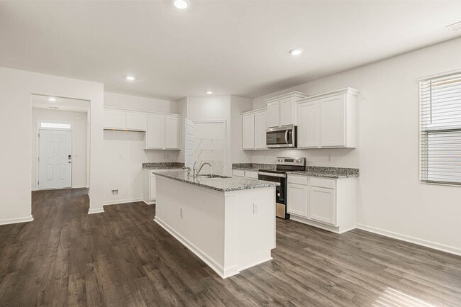 108 Oakchase Park Ln unit 36197530, Hampton, GA 30228 - photo 5