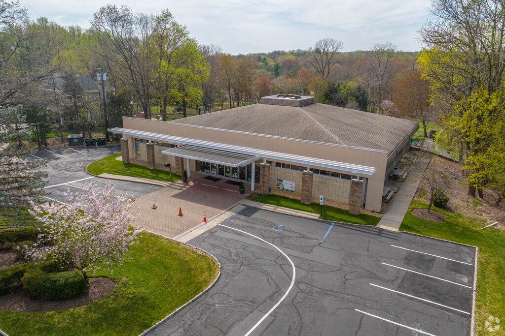 Young World Day School in Wyckoff