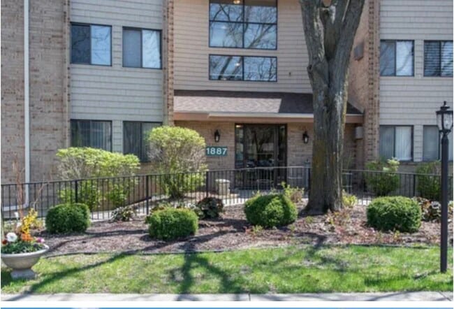 1887 Silver Bell Rd, Eagan, MN 55122 - photo 7