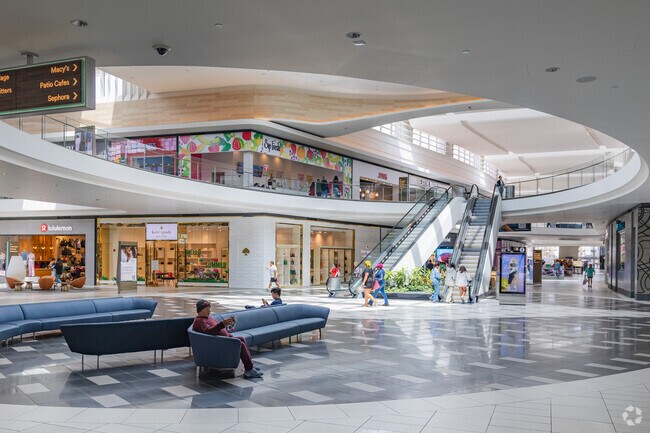 Del Amo Mall is the go to shopping destination for South Torrance residents.