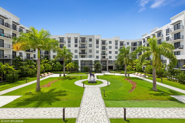 Sanctuary, Doral, FL 33178 - photo 6