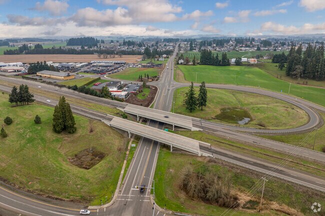 Sublimity has easy access to OR-22 for commuting to nearby cities.