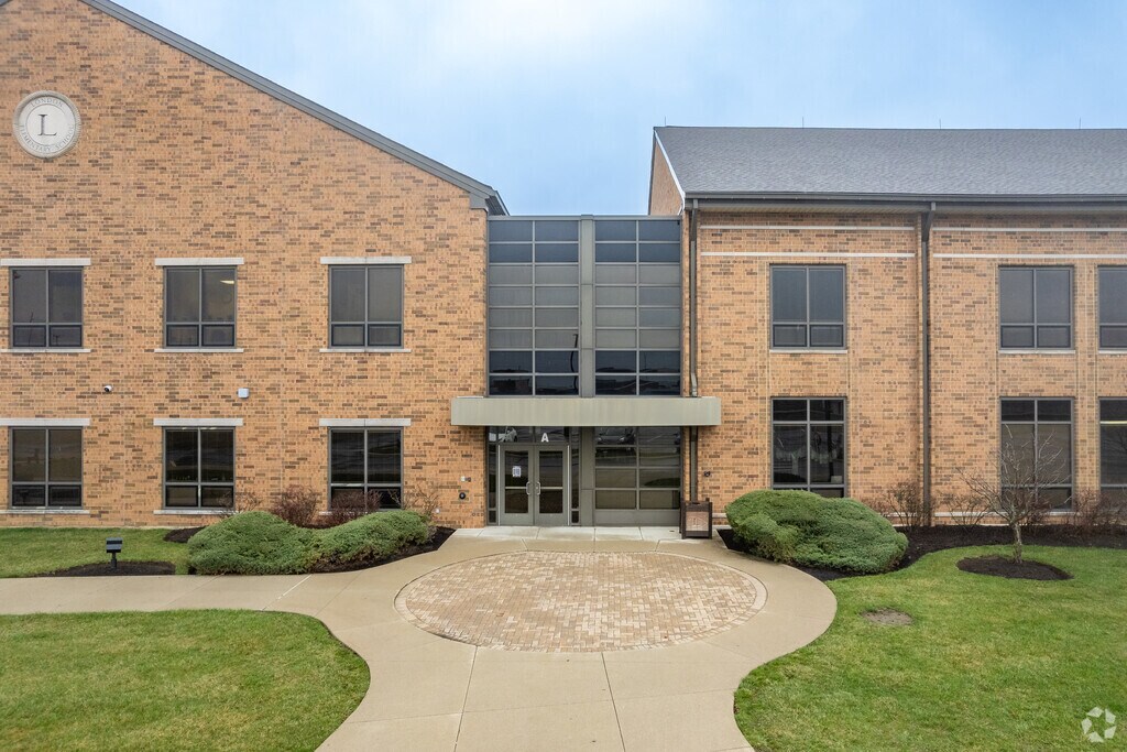 London Elementary School is located in Madison County, London Ohio.