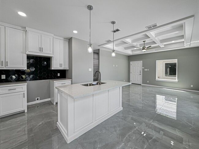 3311 Wolf Creek Ave unit 2, Edinburg, TX 78541 - photo 4