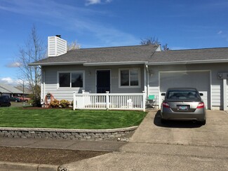 4697 Marshall Ave, Eugene, OR 97402