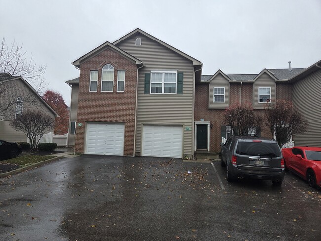 770 Mystic Pointe Dr, Lewis Center, OH 43035 - photo 2