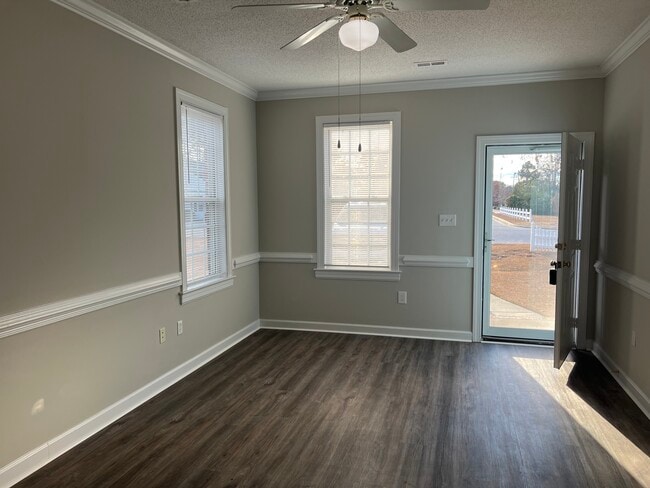 3329 Whitlock Dr N, Wilson, NC 27896 - photo 3