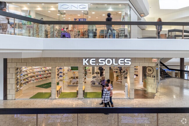 KE Soles inside is a popular stop for Fiskhorn residents.