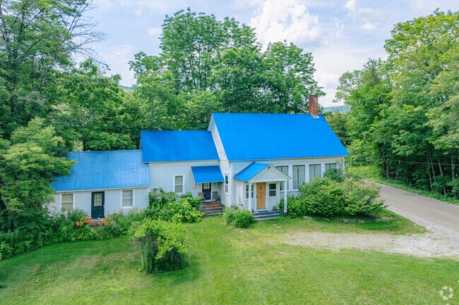 Traditional New England cape cod houses are among the popular homes found in Bridgewater.