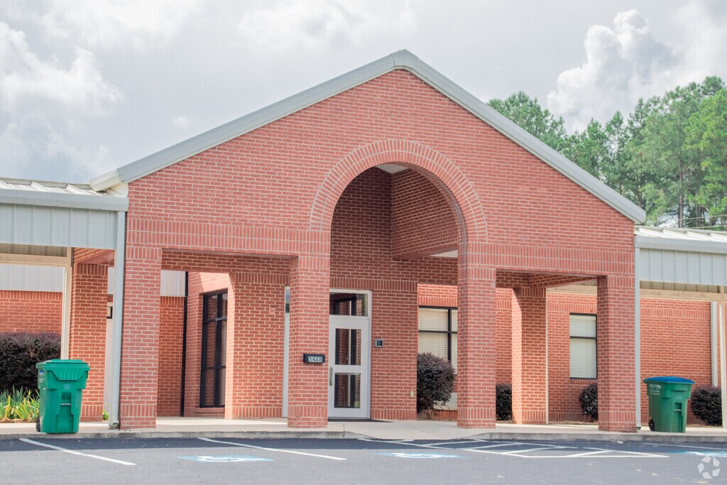 Benton Elementary School, Nicholson GA Rankings & Reviews