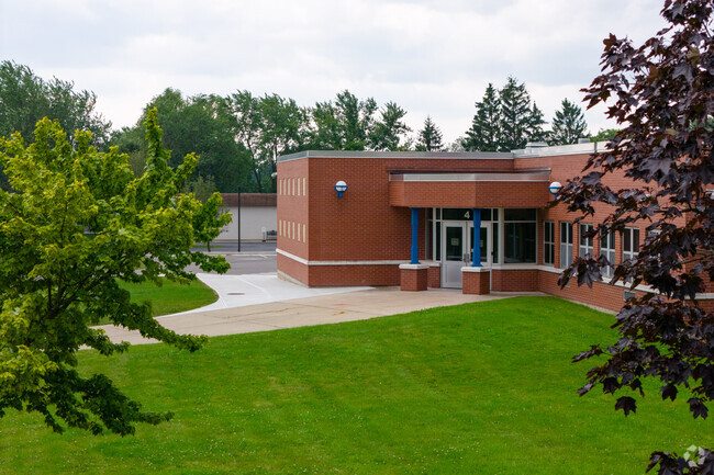 Charles A. Upson Elementary School has a student teacher ratio of 13 to 1.