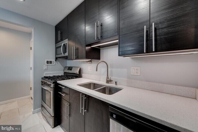 7312 Donnell Place unit 1, District Heights, MD 20747 - photo 5