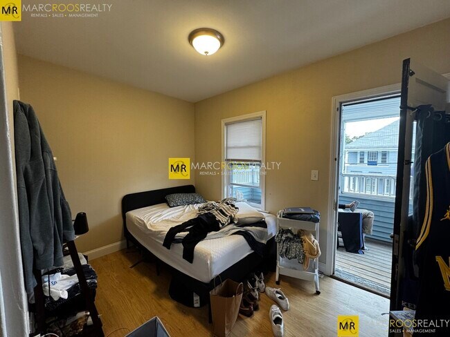 28 Frederick Ave, Medford, MA 02155 - photo 4