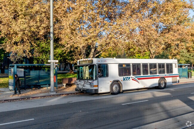 Bus stops 61 on First Street in Hyde Park.